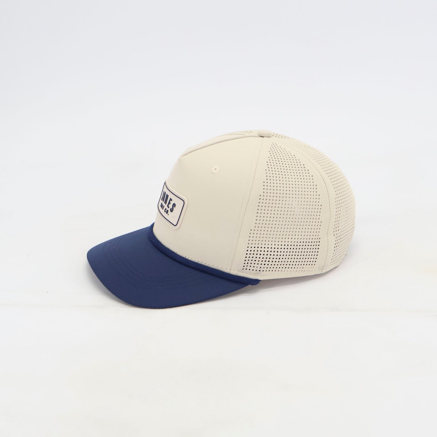 Gulf — Cream / Navy